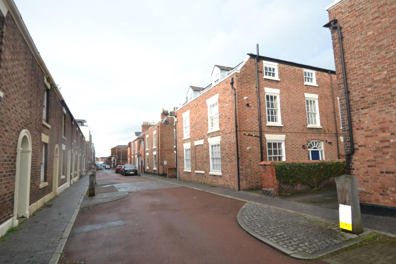 Charming 1 Bed Georgian Apartment Chester Eksteriør billede